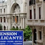 Gasthuis Alicante By Moontels