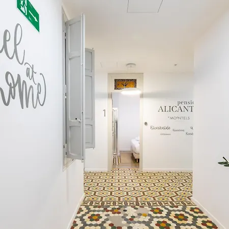 بيت ضيافة Alicante By Moontels *